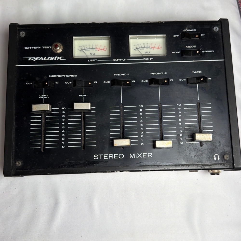 Vintage Realistic Stereo Mixer Black Analog DJ Audio Console VU Meters Good